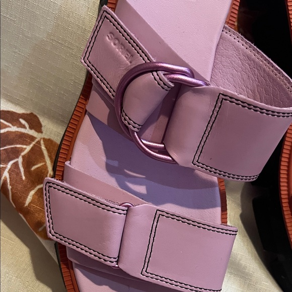 Sorel Women's Lavender Sandals - Picture 3 of 6